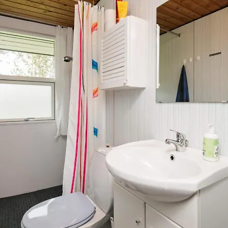 5 Person In Jerup-by Traum Jerup