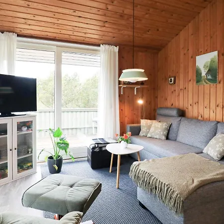 Foldenvej Ii Holiday home *