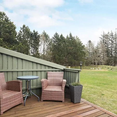 5 Person In Jerup-by Traum Jerup